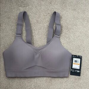 Under Armour Fitted Sports Bra in Sleek Gray